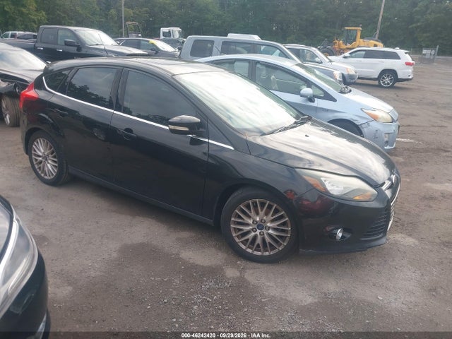 46242420 :رقم المزاد ، 1FADP3N22EL346118 vin ، 2014 Ford Focus Titanium مزاد بيع
