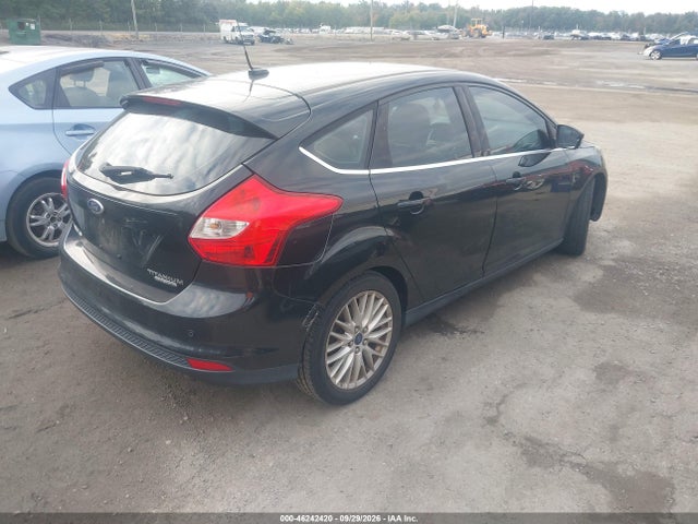 46242420 :رقم المزاد ، 1FADP3N22EL346118 vin ، 2014 Ford Focus Titanium مزاد بيع