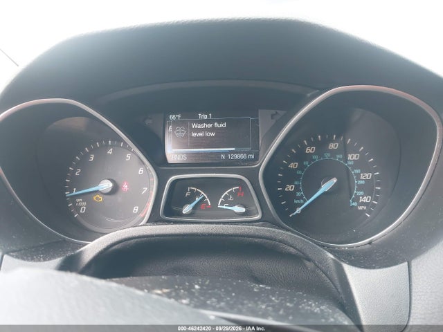 46242420 :رقم المزاد ، 1FADP3N22EL346118 vin ، 2014 Ford Focus Titanium مزاد بيع