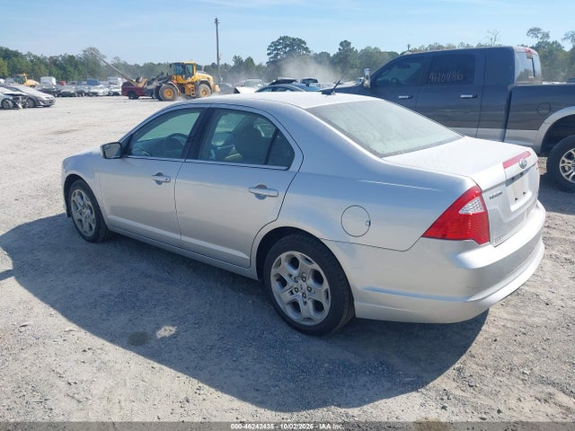46242435 :رقم المزاد ، 3FAHP0HAXBR112485 vin ، 2011 Ford Fusion Se مزاد بيع
