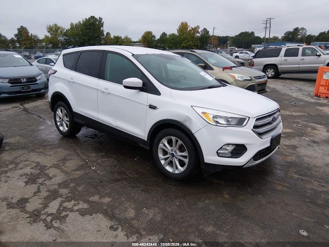 2017 Ford Escape Se მანქანა იყიდება აუქციონზე, vin: 1FMCU0GD6HUE90907, აუქციონის ნომერი: 46242446