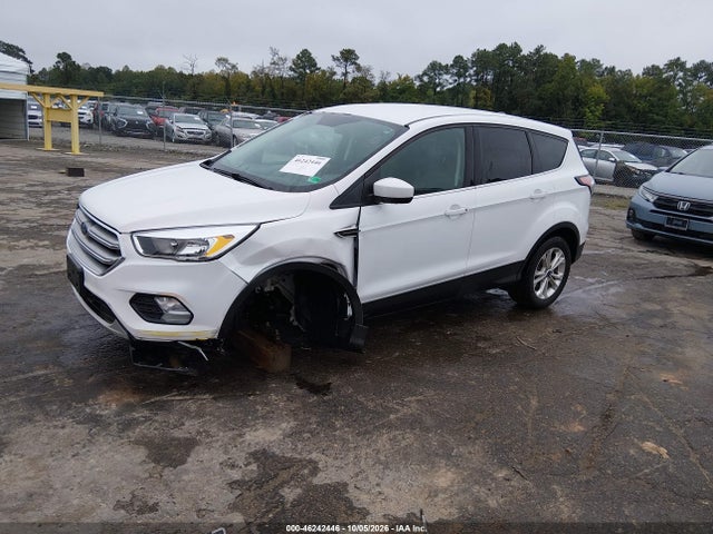 2017 Ford Escape Se მანქანა იყიდება აუქციონზე, vin: 1FMCU0GD6HUE90907, აუქციონის ნომერი: 46242446