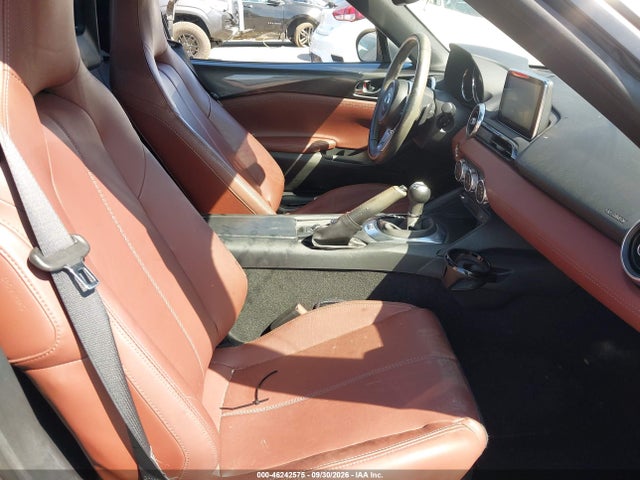 Mazda Mx-5 Miata Rf Launch Edition 2017 JM1NDAM73H0102119 Image 8