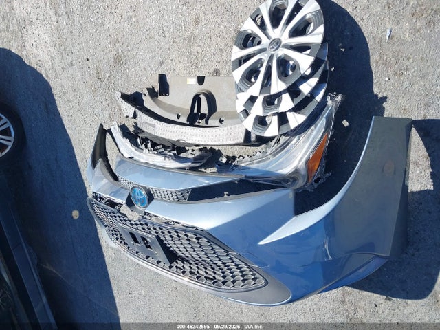 46242595 :رقم المزاد ، JTDEAMDE9MJ028122 vin ، 2021 Toyota Corolla Hybrid Le مزاد بيع