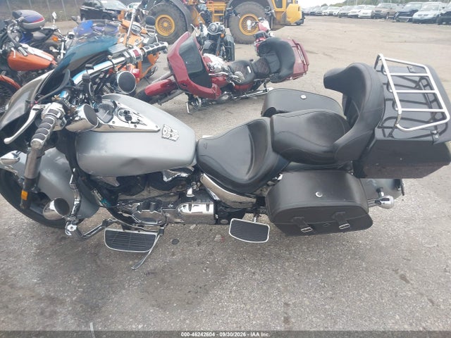 46242604 :رقم المزاد ، 1HFSC52315A211350 vin ، 2005 Honda Vtx1300 R مزاد بيع