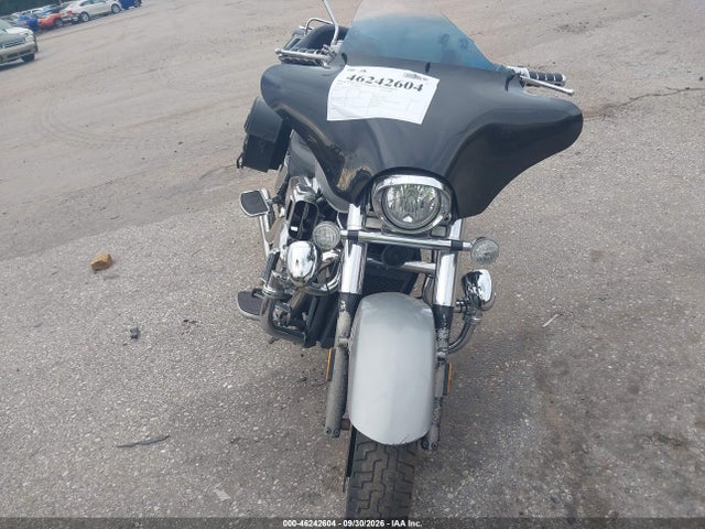 46242604 :رقم المزاد ، 1HFSC52315A211350 vin ، 2005 Honda Vtx1300 R مزاد بيع