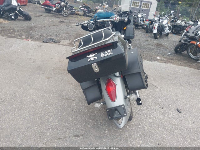 46242604 :رقم المزاد ، 1HFSC52315A211350 vin ، 2005 Honda Vtx1300 R مزاد بيع