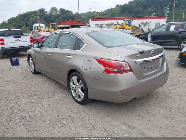 Продаж на аукціоні авто 2013 Nissan Altima 3.5 Sv, vin: 1N4BL3AP2DC168133, номер лоту: 46242664