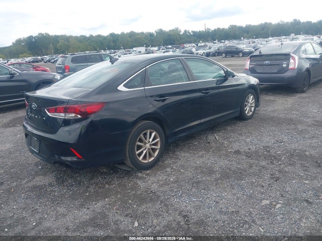 46242686 :رقم المزاد ، 5NPE24AF7JH688867 vin ، 2018 Hyundai Sonata Se مزاد بيع