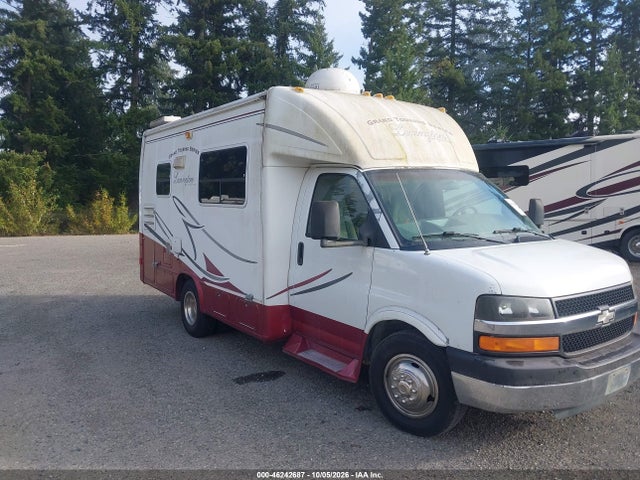 2004 Chevrolet Express Cutaway Base W/c7l/c7n მანქანა იყიდება აუქციონზე, vin: 1GBJG31U041150620, აუქციონის ნომერი: 46242687