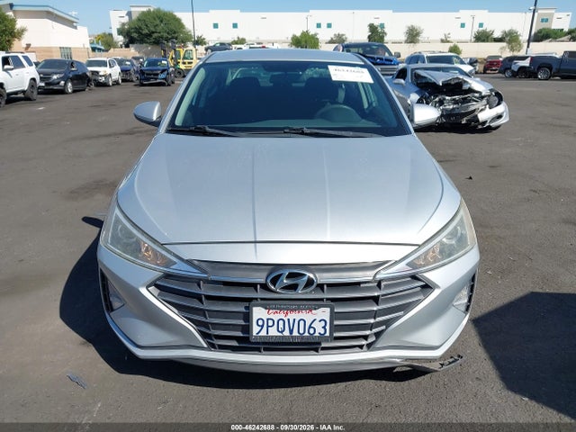 Продажа на аукционе авто 2019 Hyundai Elantra Se, vin: 5NPD74LF0KH413191, номер лота: 46242688