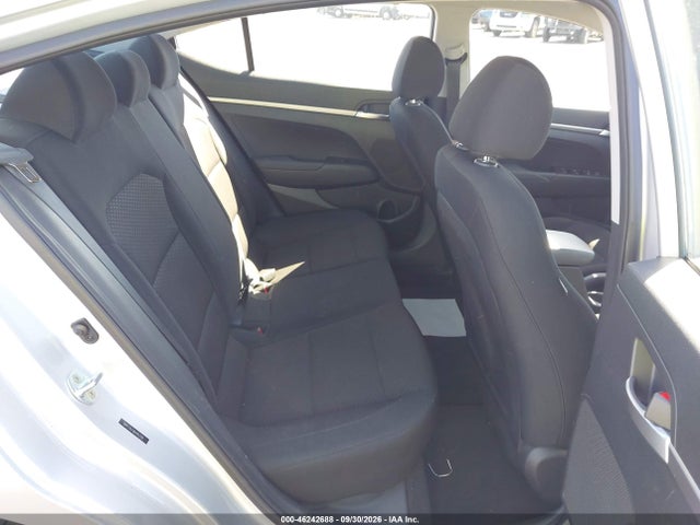 Продажа на аукционе авто 2019 Hyundai Elantra Se, vin: 5NPD74LF0KH413191, номер лота: 46242688
