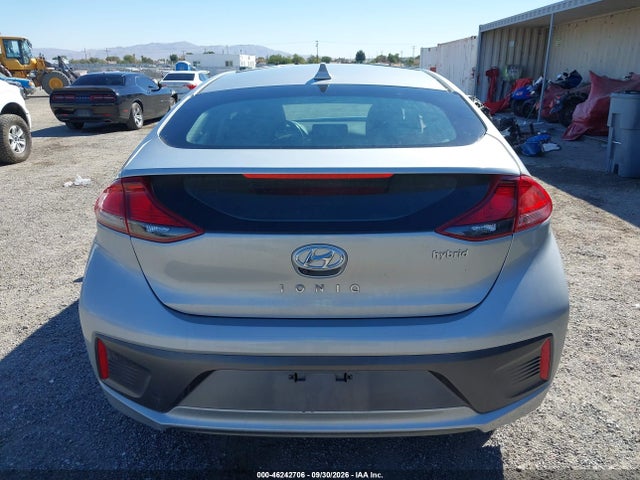 KMHC75LC9NU266320 Hyundai Ioniq Hybrid Se