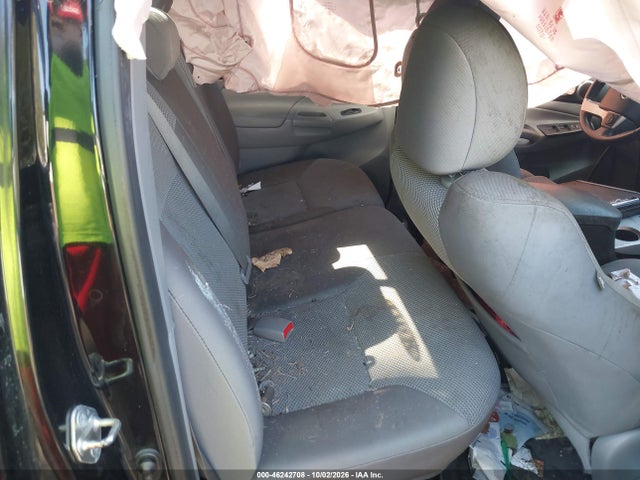46242708 :رقم المزاد ، 3TMLU4EN8FM189533 vin ، 2015 Toyota Tacoma Base V6 مزاد بيع