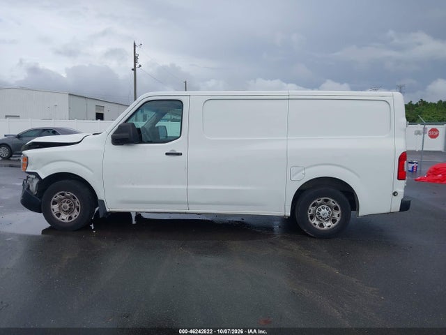 46242822 :رقم المزاد ، 1N6BF0KY6JN813838 vin ، 2018 Nissan Nv Cargo Nv2500 Hd Sv V6 مزاد بيع