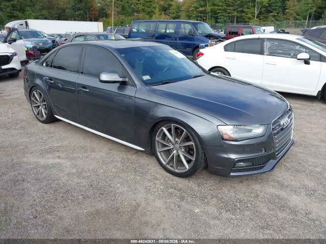 46242831 :رقم المزاد ، WAUBGAFL1FA039062 vin ، 2015 Audi S4 3.0t Premium Plus مزاد بيع