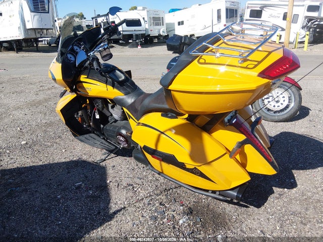 46242837 :رقم المزاد ، 5VPKW36N7D3017749 vin ، 2013 Victory Motorcycles Cness Cross Country مزاد بيع