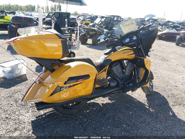 46242837 :رقم المزاد ، 5VPKW36N7D3017749 vin ، 2013 Victory Motorcycles Cness Cross Country مزاد بيع