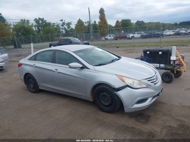 46242859 :رقم المزاد ، 5NPEB4AC2BH170284 vin ، 2011 Hyundai Sonata Gls مزاد بيع
