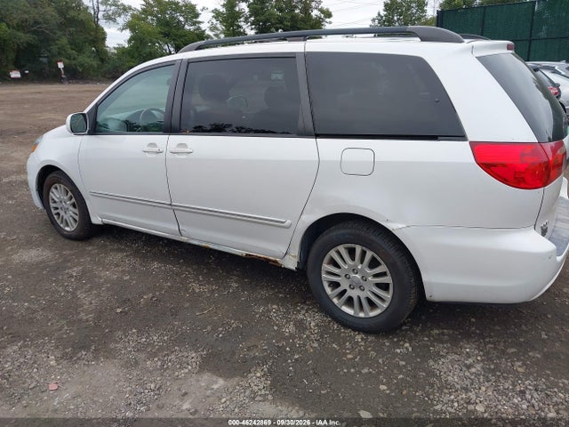 Продажа на аукционе авто 2007 Toyota Sienna Xle Limited, vin: 5TDBK22C77S001529, номер лота: 46242869