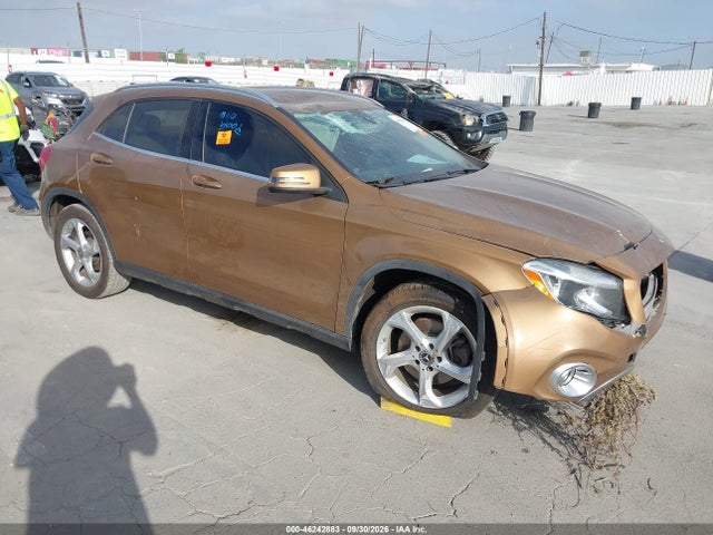 46242883 :رقم المزاد ، WDCTG4EB5JJ433717 vin ، 2018 Mercedes-benz Gla 250 مزاد بيع
