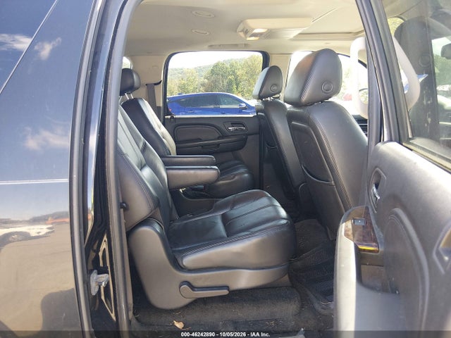 46242890 :رقم المزاد ، 1GKFK66837J308616 vin ، 2007 Gmc Yukon Xl Denali مزاد بيع