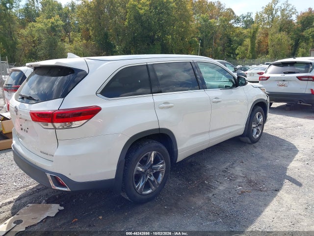 Продажа на аукционе авто 2018 Toyota Highlander Limited Platinum, vin: 5TDDZRFH1JS491864, номер лота: 46242898