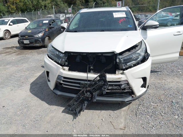 Продажа на аукционе авто 2018 Toyota Highlander Limited Platinum, vin: 5TDDZRFH1JS491864, номер лота: 46242898