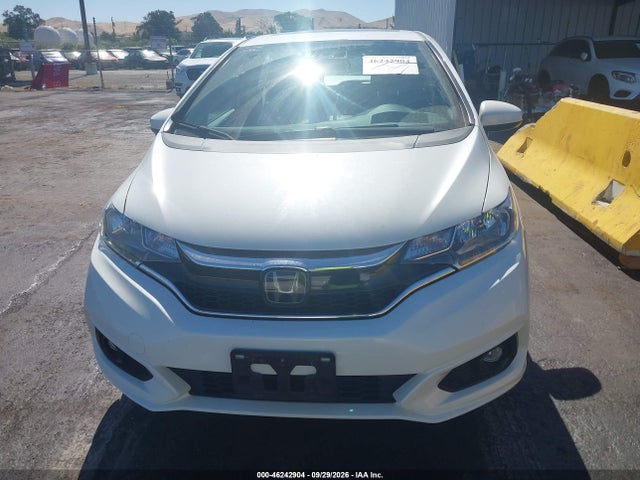 46242904 :رقم المزاد ، 3HGGK5H89JM723877 vin ، 2018 Honda Fit Ex مزاد بيع