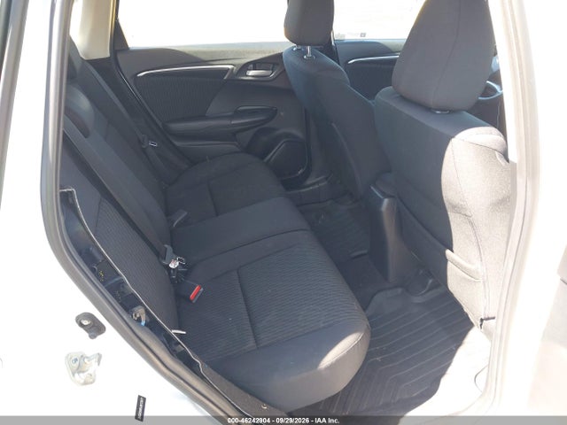 46242904 :رقم المزاد ، 3HGGK5H89JM723877 vin ، 2018 Honda Fit Ex مزاد بيع