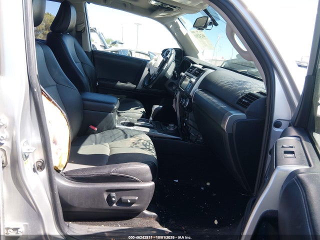 46242911 :رقم المزاد ، JTEBU5JR2G5363920 vin ، 2016 Toyota 4runner Sr5 Premium مزاد بيع