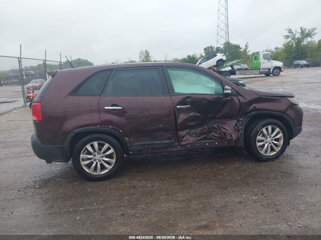 2011 Kia Sorento Ex მანქანა იყიდება აუქციონზე, vin: 5XYKUCA12BG007812, აუქციონის ნომერი: 46243030