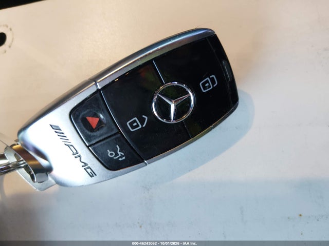 WDDXJ8JB6JA033841 Mercedes-Benz Amg S 63 4matic