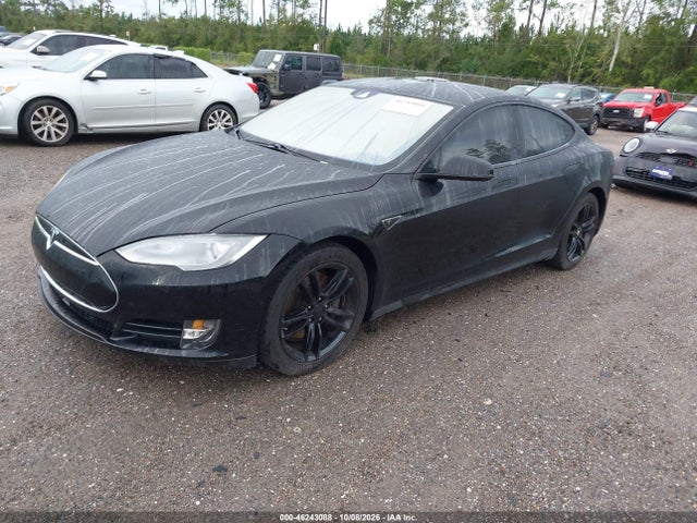 Tesla Model S 60d/70d/75d/85d/90d 2016 5YJSA1E23GF114298 Image 2