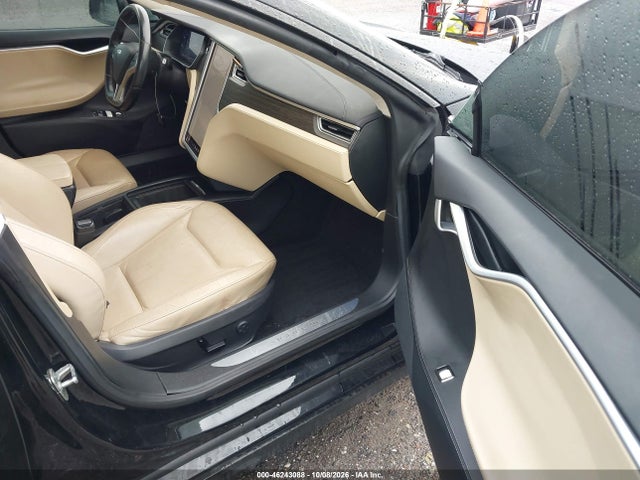Tesla Model S 60d/70d/75d/85d/90d 2016 5YJSA1E23GF114298 Image 5