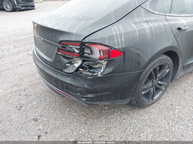 Tesla Model S 60d/70d/75d/85d/90d 2016 5YJSA1E23GF114298 Image 6