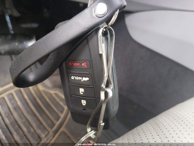 46243098 :رقم المزاد ، 19UUB2F56FA005010 vin ، 2015 Acura Tlx V6 Tech مزاد بيع