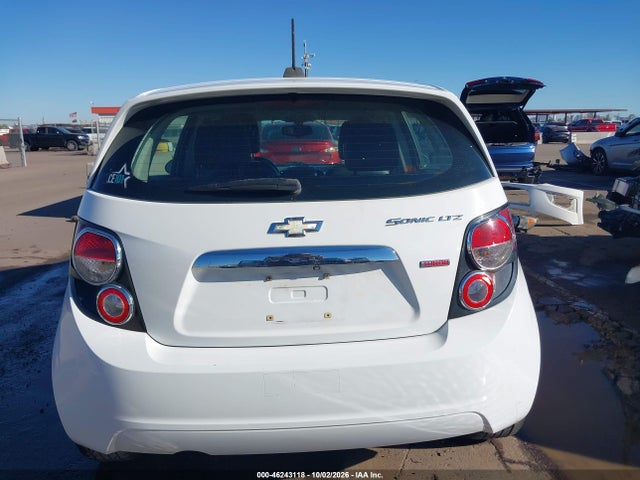 Chevrolet Sonic Ltz Auto 2016 1G1JE6SB3G4149764 Image 17