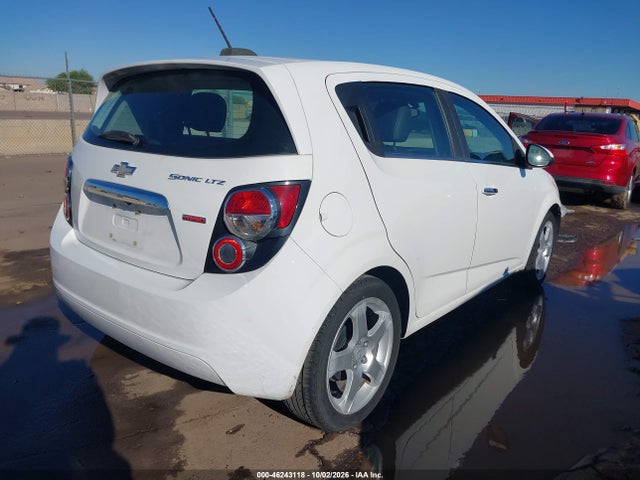 Chevrolet Sonic Ltz Auto 2016 1G1JE6SB3G4149764 Image 4