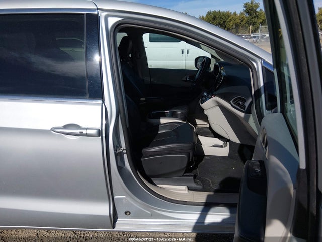 2024 Chrysler Pacifica Touring L მანქანა იყიდება აუქციონზე, vin: 2C4RC1BG8RR132747, აუქციონის ნომერი: 46243123