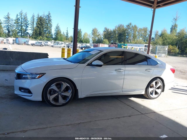 1HGCV2F92JA005827 Honda Accord Touring 2.0t
