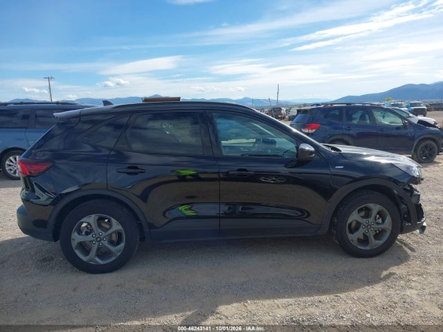 46243141 :رقم المزاد ، 1FMCU9NA6SUB31822 vin ، 2025 Ford Escape St-line Select مزاد بيع