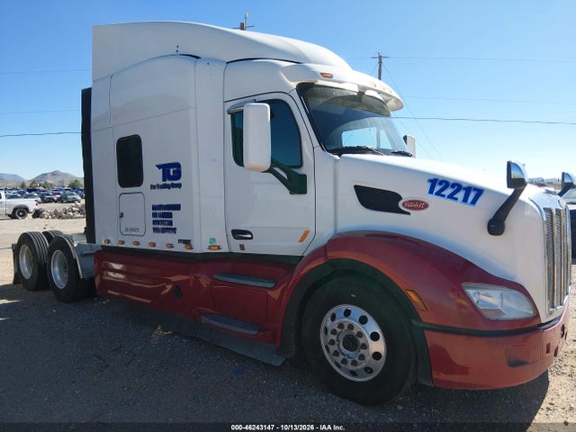 Продаж на аукціоні авто 2018 Peterbilt 579, vin: 1XPBDP9X0JD462217, номер лоту: 46243147
