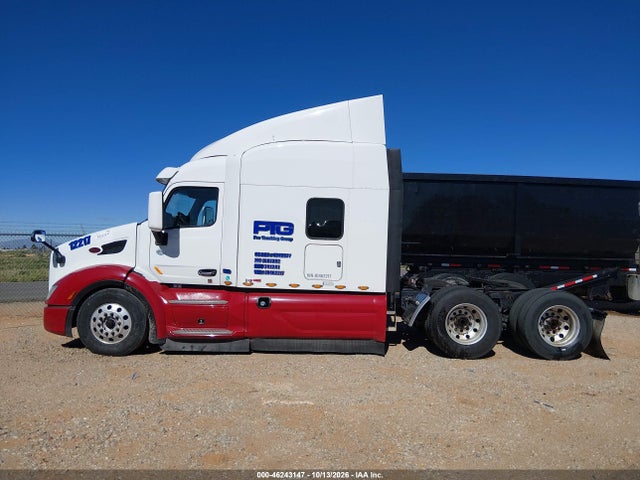Продаж на аукціоні авто 2018 Peterbilt 579, vin: 1XPBDP9X0JD462217, номер лоту: 46243147