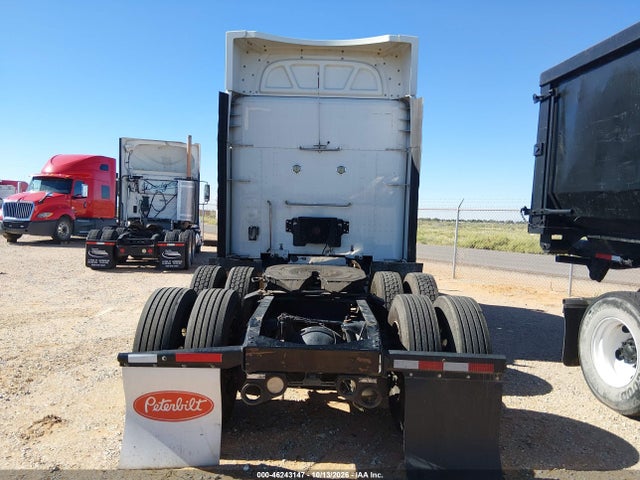 Продаж на аукціоні авто 2018 Peterbilt 579, vin: 1XPBDP9X0JD462217, номер лоту: 46243147