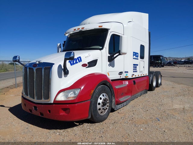 Продаж на аукціоні авто 2018 Peterbilt 579, vin: 1XPBDP9X0JD462217, номер лоту: 46243147