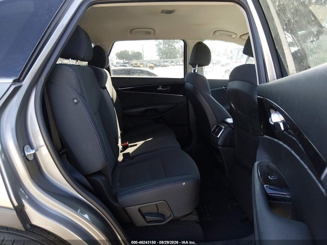 Продажа на аукционе авто 2018 Kia Sorento 2.4l Lx, vin: 5XYPG4A35JG346728, номер лота: 46243150