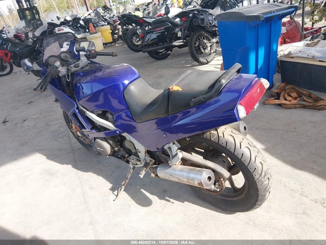 1986 Kawasaki Zx600 მანქანა იყიდება აუქციონზე, vin: JKAZX4A11GA035260, აუქციონის ნომერი: 46243214