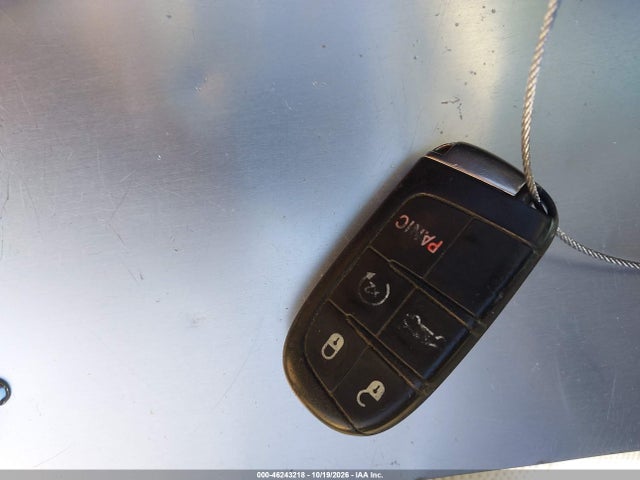 2016 Chrysler 300c მანქანა იყიდება აუქციონზე, vin: 2C3CCAEGXGH212138, აუქციონის ნომერი: 46243218