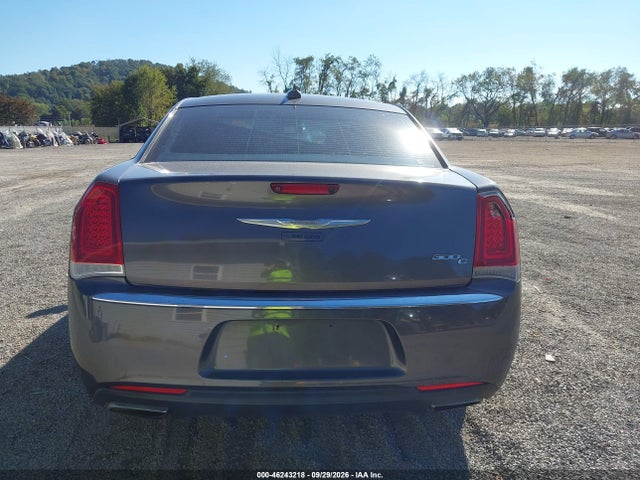 2016 Chrysler 300c მანქანა იყიდება აუქციონზე, vin: 2C3CCAEGXGH212138, აუქციონის ნომერი: 46243218
